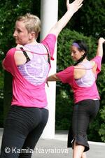 * Z DĚNÍ VE MĚSTĚ