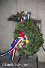 * Z DĚNÍ VE MĚSTĚ